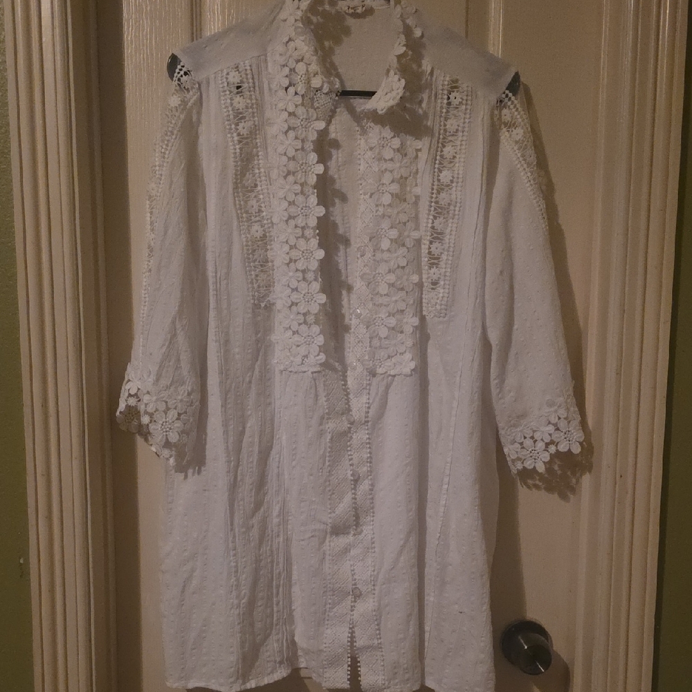 POL Cream Lace Accent Top